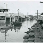 2-1956-murray-river-flood